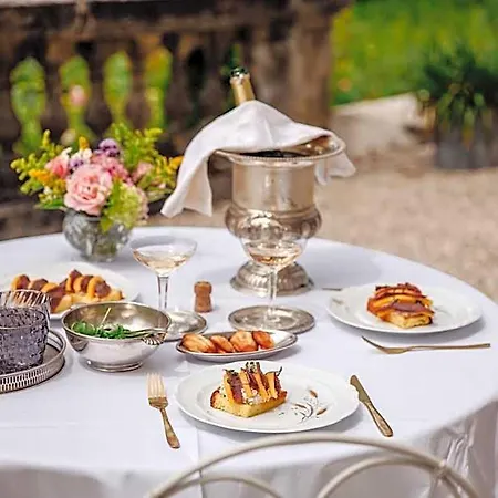 Chateau De Picheny Hotel 3*